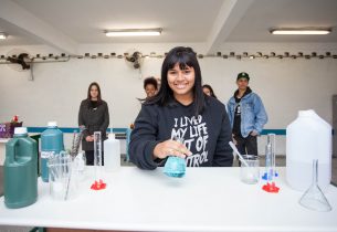 Espetáculo no Museu Catavento faz show de demonstrações químicas