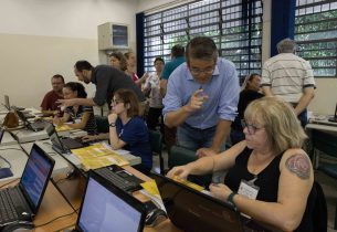 Educadores podem contribuir com a construção do currículo paulista