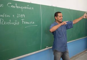 Recadastramento para servidores nascidos em março segue até o final do mês