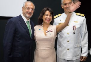 Outorga da Medalha MMDC “Caetano de Campos” para os servidores da Educação