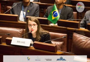 #Inspiração: ex-aluna cria projetos de política e valorização da mulher