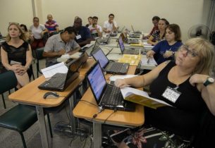 #CadernoDigital: docentes da Diretoria de Ensino Norte 2 durante formação
