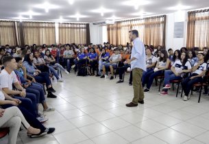 João Cury se reúne com alunos da Baixada Santista nesta sexta (18)