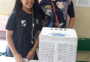 Professor aposta no completo protagonismo de gremistas