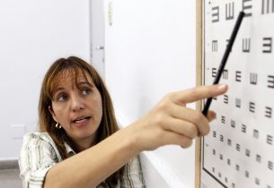 ‘Visão do Futuro’ realiza exames oftalmológicos em alunos da rede