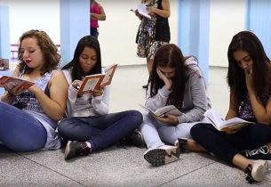 No Dia Mundial da Poesia, conheça projetos inspiradores da rede estadual