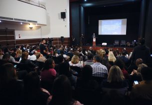 Sancionada legislação para repasse de recursos às escolas estaduais