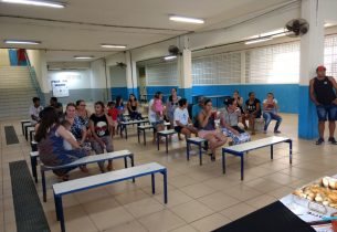 Em Cubatão, uma reunião de pais e mestres diferente