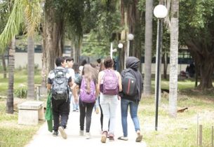 A importância da comunicação inclusiva nas escolas