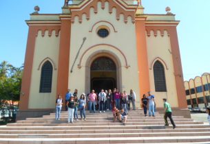 Escola da rede promove tour histórico em Salto e Itu