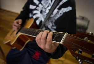 Mostra de artes virtual desenvolve habilidades musicais dos alunos de Taquaritinga