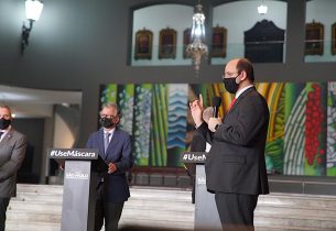 Governo dá autonomia a municípios para seguir plano de volta às aulas