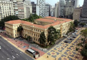 Central de atendimento da Educação SP recebe ligações gratuitas