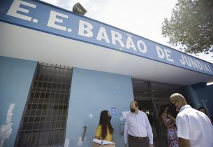 Secretário da Educação acompanha abertura do ano letivo na rede municipal em Jundiaí