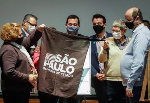 Governo de SP entrega Creche Escola em Pirassununga