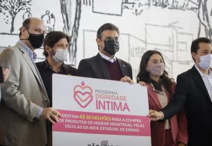 Vice-governador e Secretário da Educação de SP visitam escola estadual em Ferraz de Vasconcelos para entrega do programa Dignidade Íntima