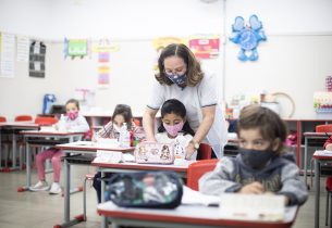 A escola está de volta: São Paulo determina retorno total dos alunos às salas de aula