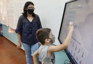 Secretária Executiva da Seduc-SP visita escolas estaduais na região de Ribeirão Preto