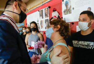 Docentes da região de Araçatuba são homenageados com medalha MMDC Caetano de Campos