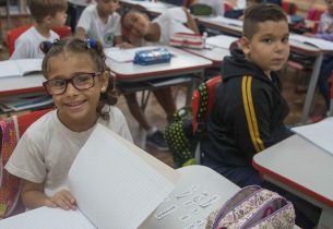 Cooperação técnica entre Educação de SP e Governo Britânico fortalece ensino de inglês na rede