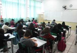 Em mapeamento, 70% dos estudantes avaliados relatam sintomas de depressão e ansiedade 