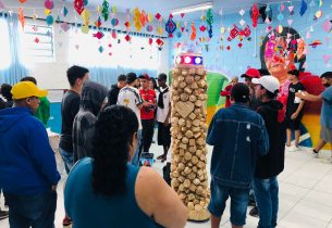 Exposição de esculturas de palitos de sorvete surpreende comunidade de escola estadual de Suzano