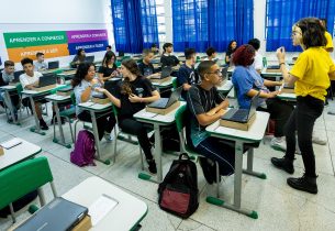 Rede estadual de SP recebe 3,3 milhões de estudantes na volta às aulas