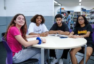 Matrículas de novos alunos e escolha de itinerários devem ser feitas até hoje (13)