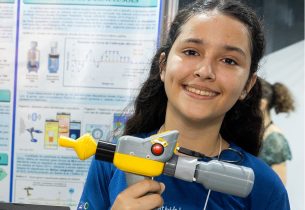 Aluna cria dispositivo para diagnóstico de doenças respiratórias e vai à feira nos EUA
