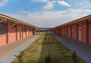 Governo de SP reforça estrutura estadual de ensino com nova escola em Tejupá