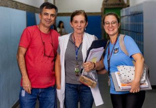 Educação de SP paga R$ 208 milhões em bônus a servidores da rede estadual