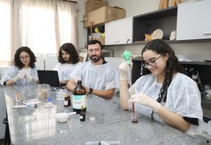Alunos da rede estadual de Franca criam teste rápido para ‘boa noite, Cinderela’