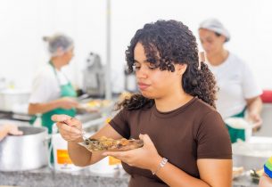 Almoço nas férias: alunos das escolas estaduais terão refeições até 31 de janeiro
