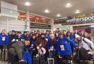 Prontos pro Mundo: Primeiro grupo de alunos da rede pública desembarca em Londres