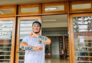 Aprovado em medicina na segunda chamada do Provão Paulista, aluno de Ourinhos exalta inspiração de seus pais e professores
