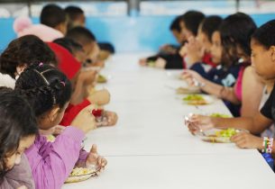 Almoço nas férias: famílias podem solicitar refeições para estudantes até esta sexta-feira (27)