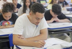 Enem: prazo é prorrogado e estudantes da rede estadual de SP podem se inscrever no exame até o dia 13 de junho