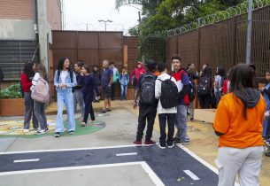 Melhora de desempenho no Saresp vem acompanhada de taxa recorde de frequência escolar de 91,1%