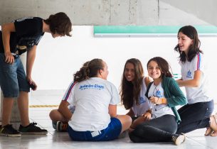 Educação entrega creche e escola de Tempo Integral em São Bento do Sapucaí