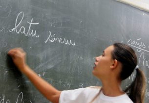 Escola da cidade de Braúna promove feira de profissões para alunos do Ensino Médio