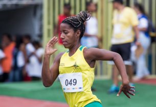 Jovem com deficiência visual é medalhista da rede nas Paralimpíadas Escolares