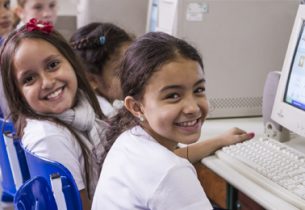 Ferramentas na internet auxiliam professores em sala de aula