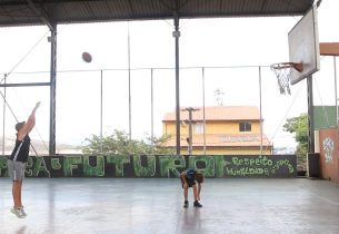 Com projeto de voluntário, Escola da Família forma jogadores profissionais de basquete