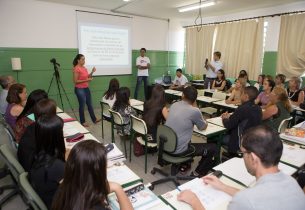 Professor: como usar tecnologia em sala de aula