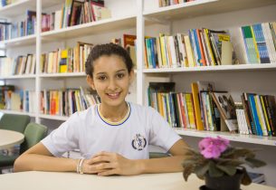 Teatro do Sesi, na Paulista, terá sessões especiais gratuitas da peça “Que monstro te mordeu?”