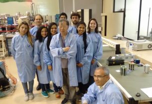 Alunos do Fundamental e professor constroem satélite em escola de Ubatuba