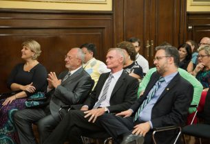 Professor Herman Voorwald recebe homenagem na Secretaria da Educação