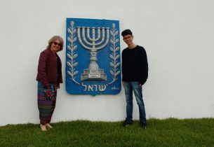 Aluno da rede vence concurso e viaja à Brasília para conhecer a Embaixada de Israel