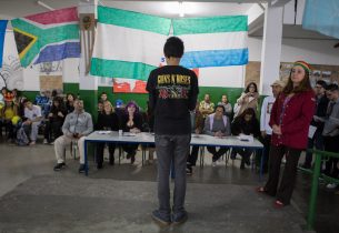 Gremistas ganham nova chance e entendem que “menos é mais”