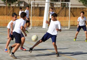 Aproximação com pais ajuda escola a superar Índice de Desenvolvimento da Educação Básica